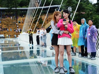 床上的热浪场景未审核版